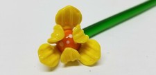 ART GLASS YELLOW 6 PETAL ORANGE WHITE LONG STEM GLASS FLOWER 8"