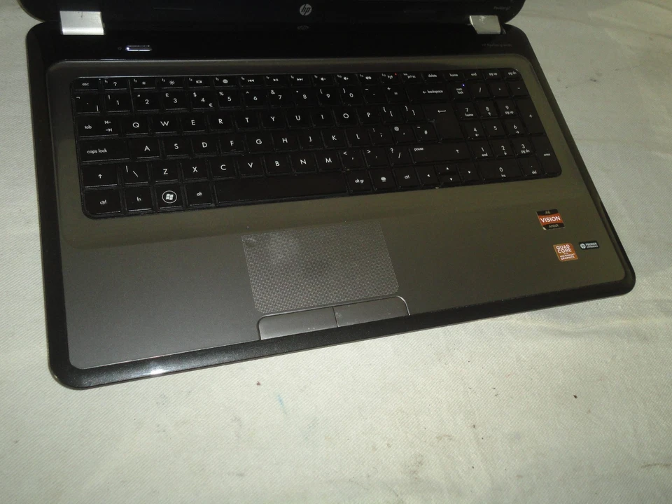 Hp Pavilion G7 17.3" Window 7 Laptop A6-3420m Quad Core 500Gb HDD 8Gb Ram Office - Image 4 of 4