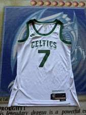 Ultimate Boston Celtics Collector and Super Fan Gift Guide 40