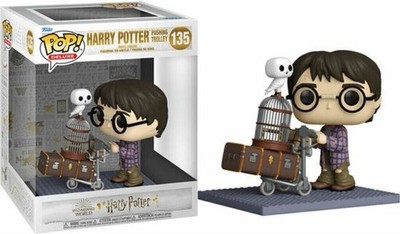 Funko POP Harry Potter 135 Harry Potter Pushing Trolley ''Deluxe''