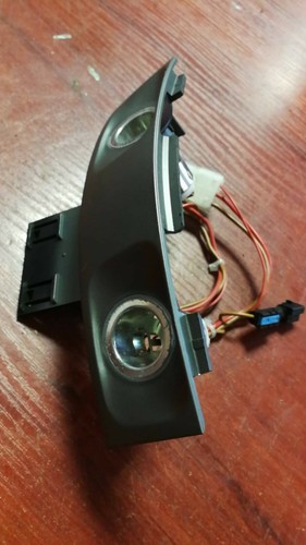 OEM BMW E65 2000-2006 745d 730d MITTELKONSOLE STECKDOSE HINTEN 7002402