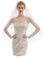 Womens Short Fingertip Length 1 Tier Lace Wedding Bridal Veil with Metal Comb