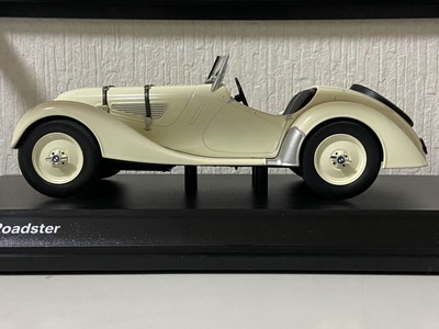 BMW 328 Roadster Heritage collection