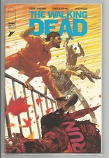 Cover of The Walking Dead Deluxe #32