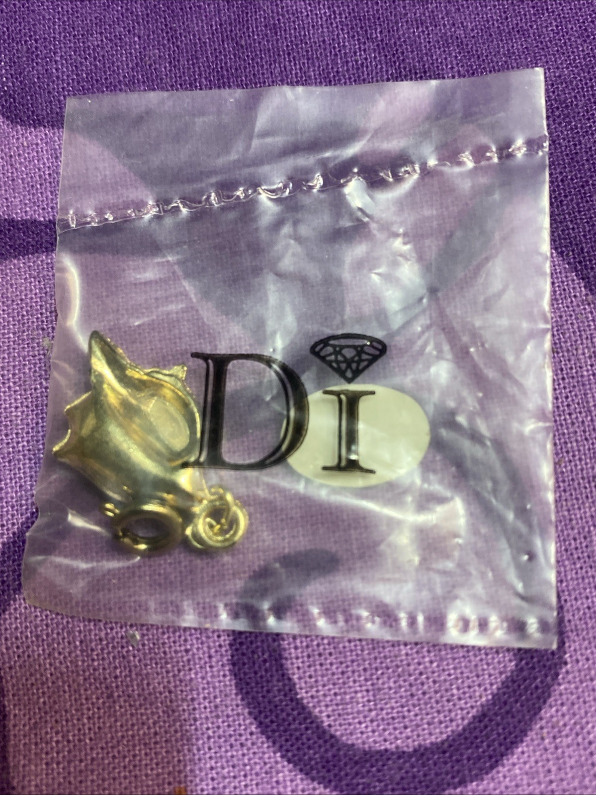 Dior Charm Gold Plated Conch Shell Jewelry - Zipper Pull - Bracelet
