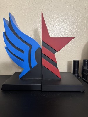 Dark Horse Direct Mass Effect Paragon & Renegade Bookends EUC #210/1000 COA