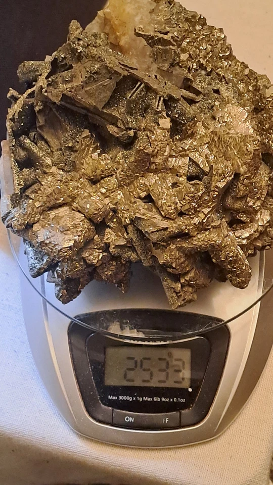 Große dekorative und einzigartige Stufe Pyrit auf Baryt, 2500g, Marokko - Bild 3 von 4