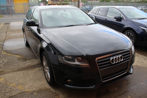 Audi A4 B8 alerón inferior trasero del hueco de la rueda de repuesto avant - Imagen 9 de 16