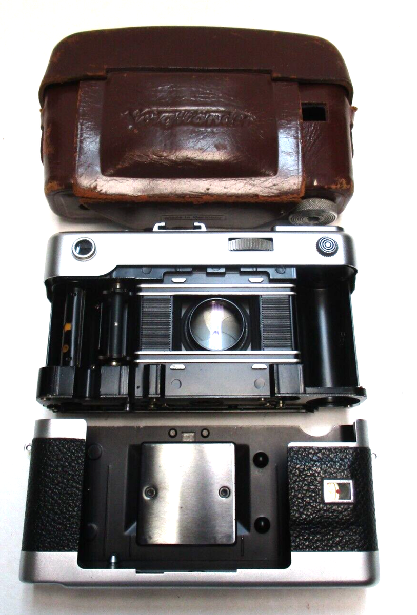 Voigtlander Vitessa L camera Ultron 50mm f2 case 35mm rangefinder