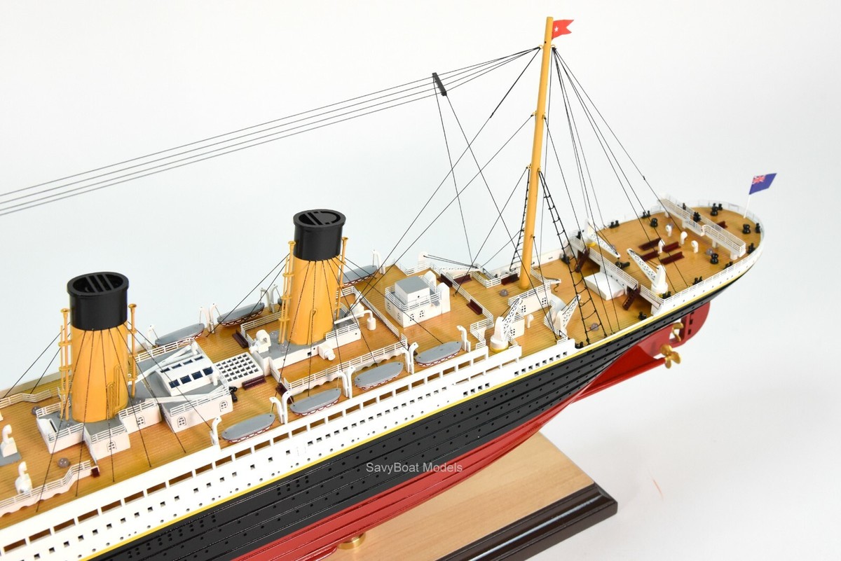 RMS Titanic White Star Line Cruise Ship Model 40