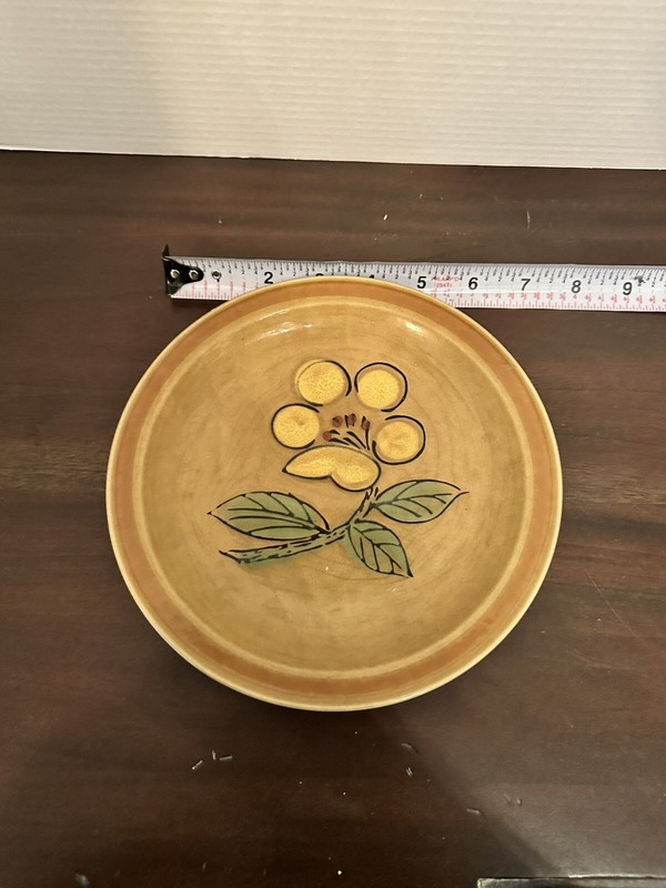 Vintage Retro Fashion Manor Flora Stoneware Dish- Salad Plate