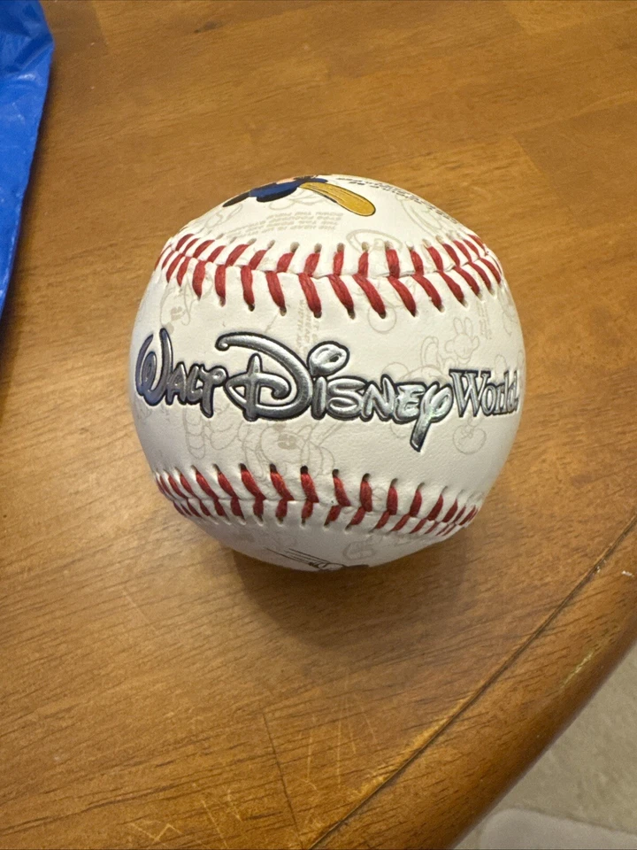 2 BÉISBOL COLECCIONABLES WALT DISNEY WORLD 2000 con bolsa original Foto 3 de 4