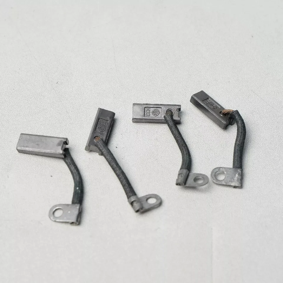 Cepillo de carbono para motor de arranque compatible con Yamaha V75 U7 AT1 AT3 CT1 CT2 RD125 RD200 Foto 3 de 4