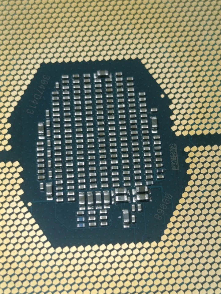 Lote de 2x procesadores Intel Xeon Silver 4214R SRG1W 2.4Ghz - Immagine 3 di 4