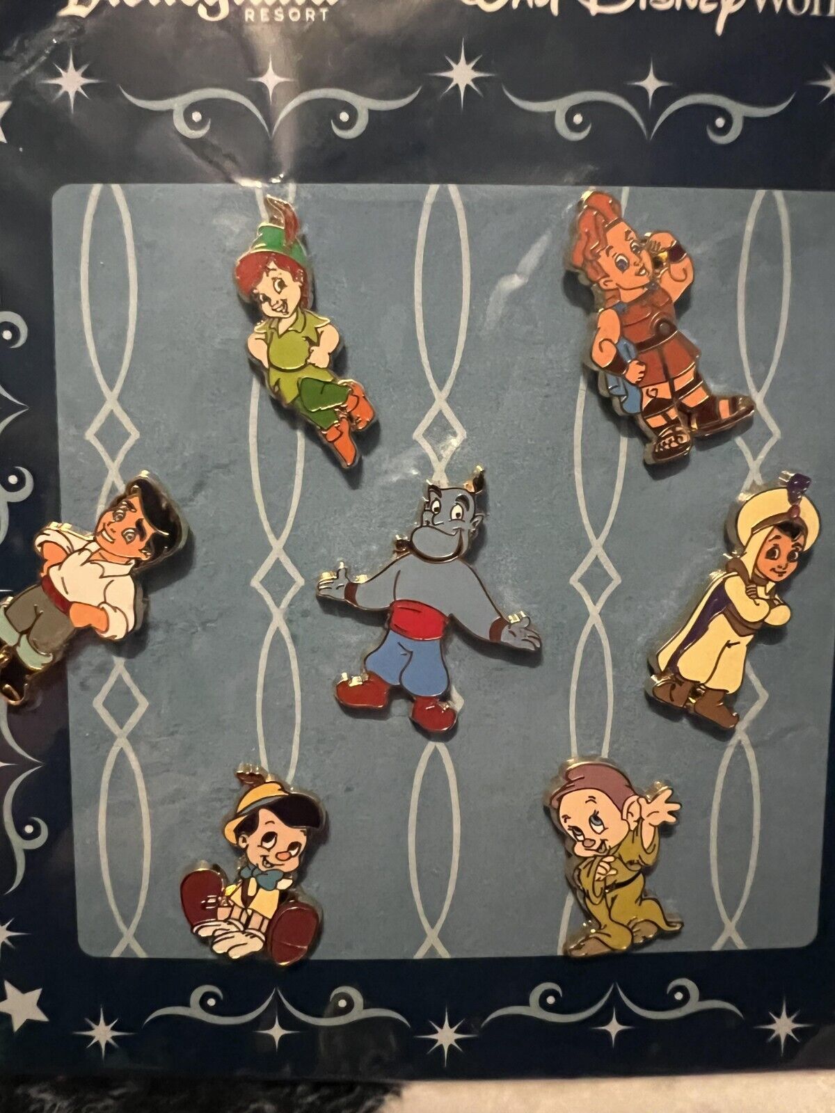 Disney 7 pins Toddler Boys Mini Boxed Set Hercules Eric Peter Pan Aladdin B-001