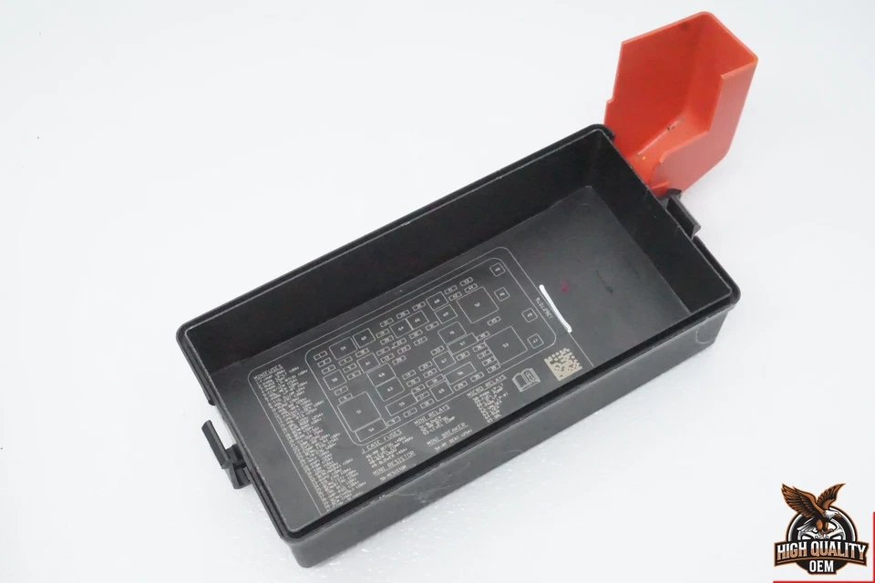 2008-2011 CADILLAC DTS BUICK LUCERNE REAR UNDER SEAT FUSE BOX ASSEMBLY 13712251 - Image 2 of 4