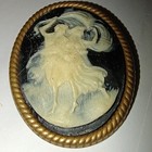 Oval Cameo-Style Lady Brooch Pin Gold Tone Frame Black Ivory Art Deco Theme — photo 2