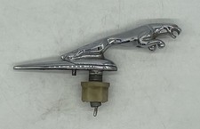 2000 - 2008 Jaguar S-type Hood Ornament Emblem Logo Part Xr857738