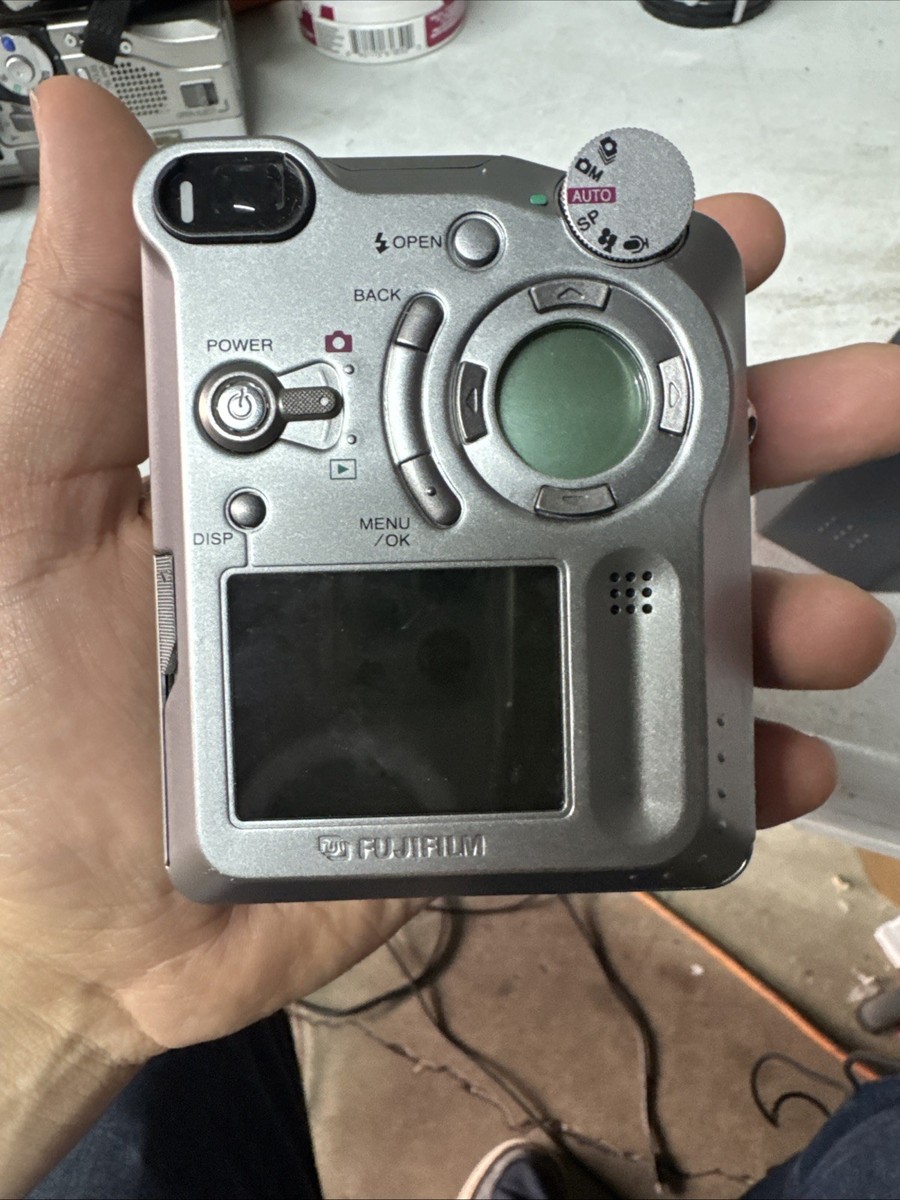 Fujifilm C4 デジタルカメラ 12メガピクセル 【公式通販】