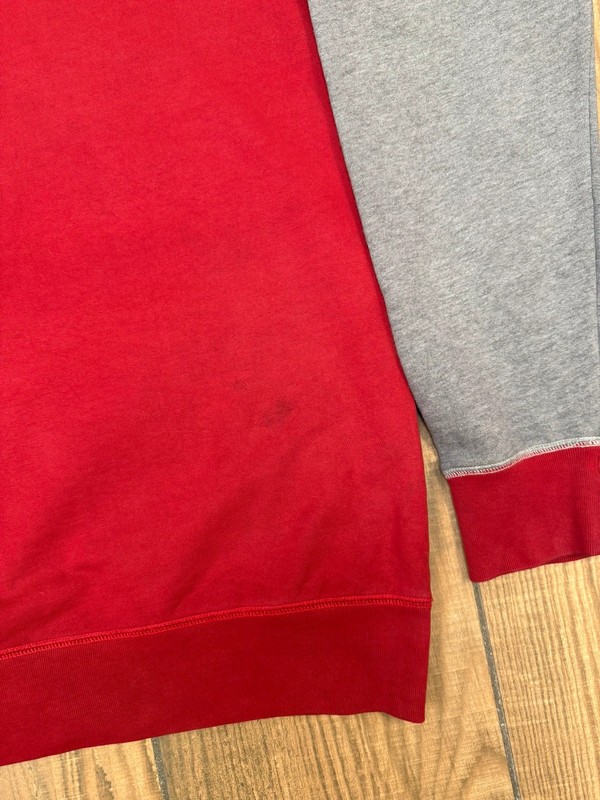 Carhartt sweatshirt size XL red and grey men’s. image 6