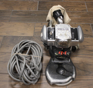 (RI5) Clarke American Sanders EZ-E Edger - w/ Dust Bag