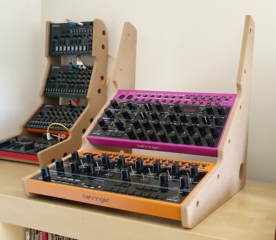 Behringer Crave & Edge Triple MDF Ständer aus Synthesizern und Holz