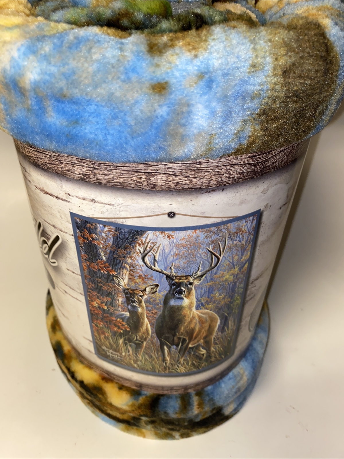 New Heartland Everwild Plush Throw Blanket Deer  50in x 60in  Soft Warm Durable