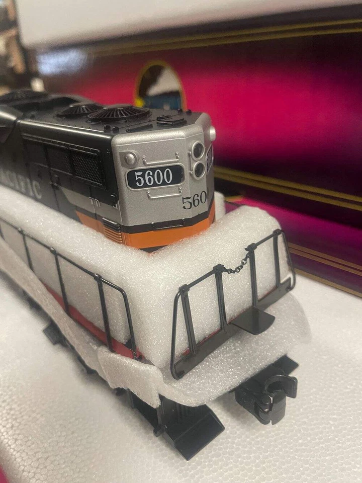 MTH O GUAGE EMD GP-9 SP BLACK WIDOW PROTOSOUND NEW IN BOX, NRFB  !! - Image 3 of 4