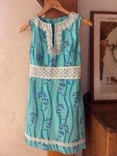 Vintage 2005 Lily Pulitzer seahorse dress size 0 blue and white Vineyard prep