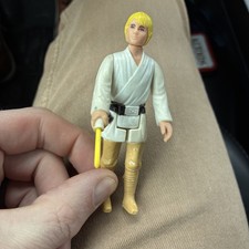Kenner 1977 Star Wars Blonde Luke Skywalker Loose Action Figure w Lightsaber