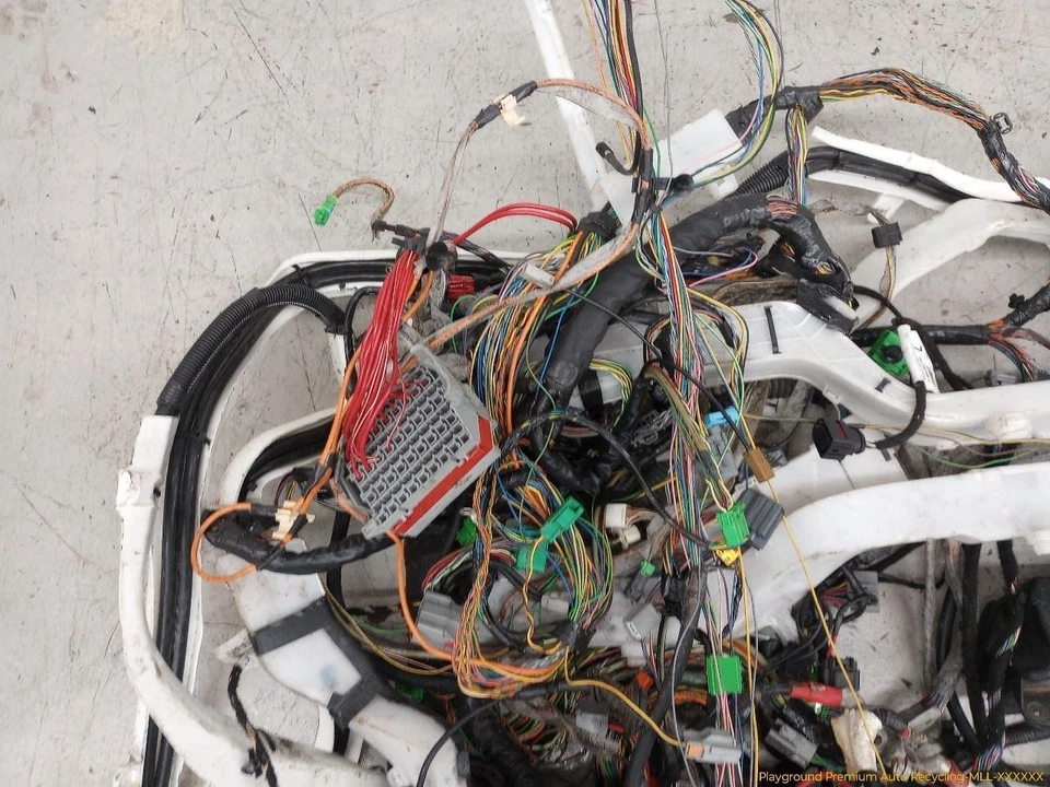 Arnés de cableado de carrocería de vehículo Volvo XC70 2,5 L 5 cilindros compatible con 2001-2007 01 02 Foto 3 de 4