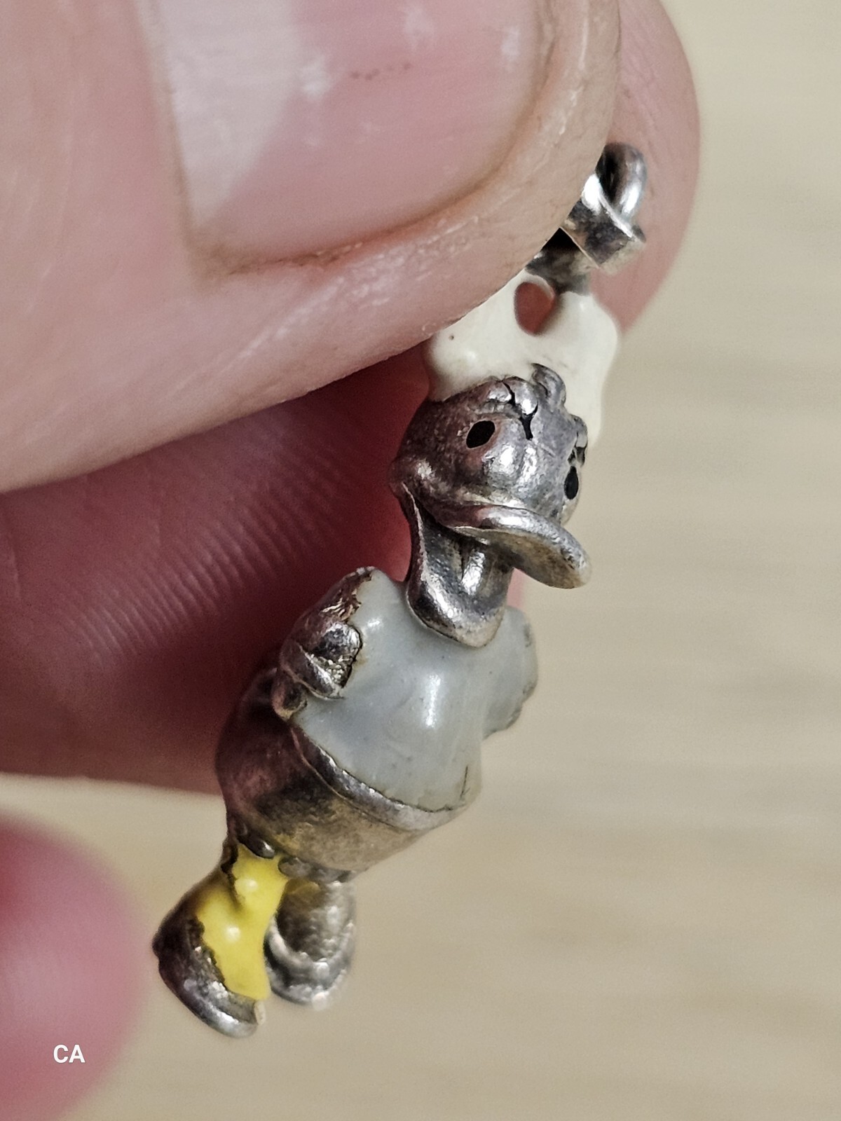Photo 4 of Thomas Sabo Disney Daisy Duck Charm