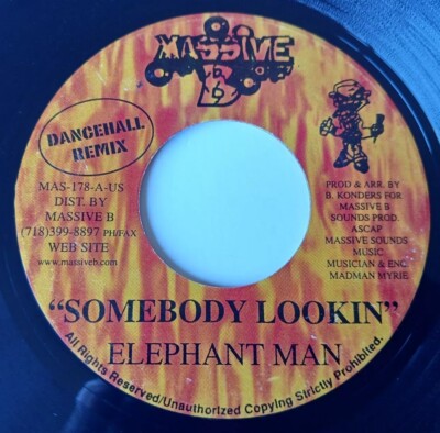 Elephant Man - Somebody Lookin (Dun Dem Riddim) Vinyl 45 - 2000 Massive B