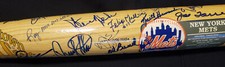 New York Mets baseball bat autographed by 38 Staub Hernandez Torre McGraw Agee +