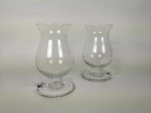 Bougeoirs et lampes en verre