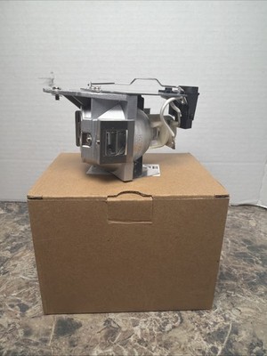 Replacement 5J.J7L05.001 Bulb Cartridge w/ Housing for BenQ W1070 Projector Lamp