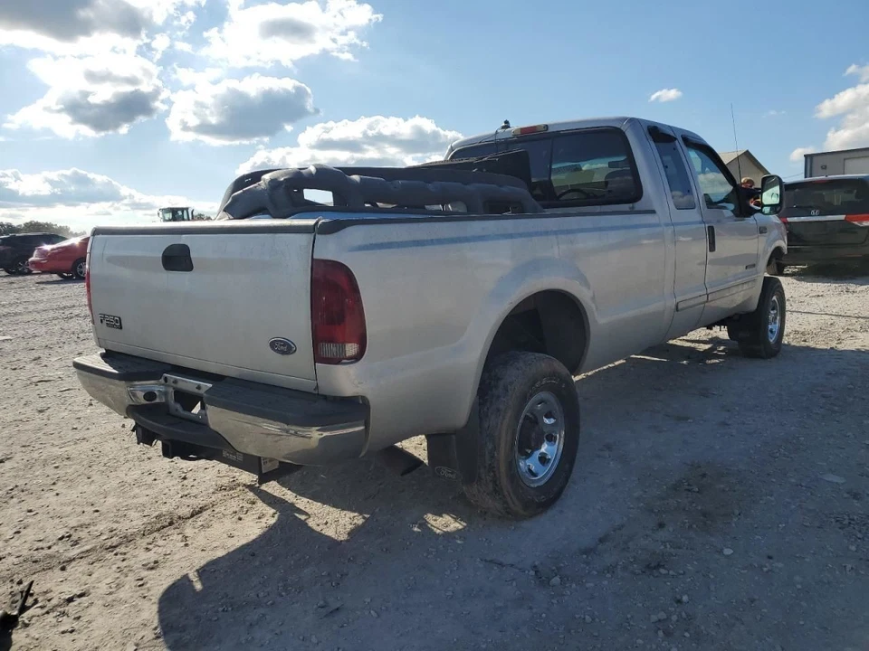 Fuse Box Engine Fits 00-03 FORD F250SD PICKUP 5228687 - Image 3 of 4