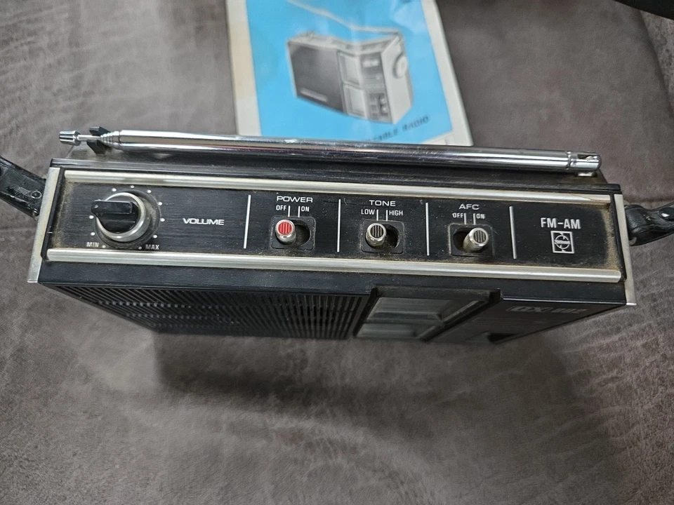 National Panasonic 3-Band FM-AM 7-Transistor Radio Model RF-833J RARE WORKS +box - Image 2 of 4