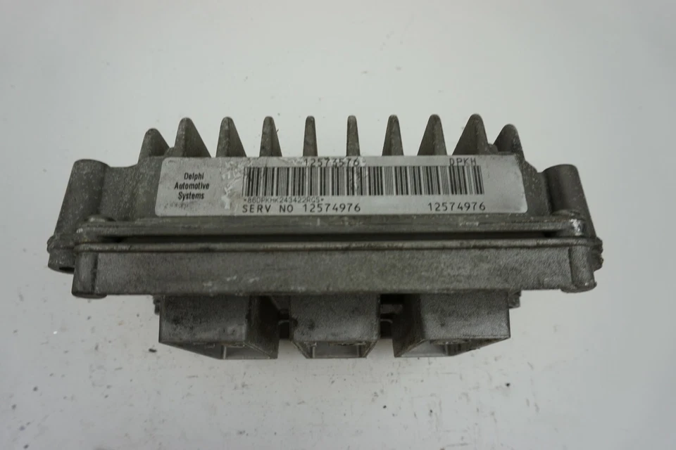 2003 2004 2005 GMC  ENVOY Engine Computer Control Module OEM P# 1257496 - Image 3 of 4