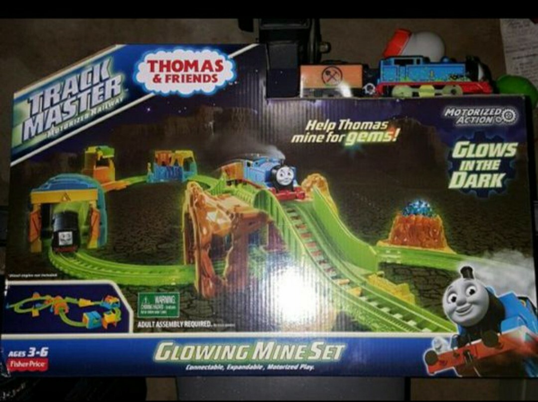 trackmaster glowing mine set