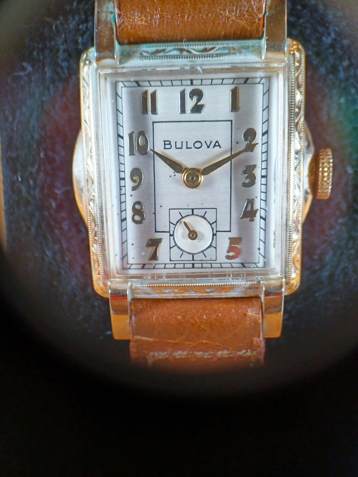 Bulova 1940's Tank Style Watch. 17 Jewels. Sets, winds, & runs.(see description)