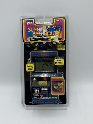 Super Breakout Electronic Handheld Game mini Classic Arcade 2005 New.       G3