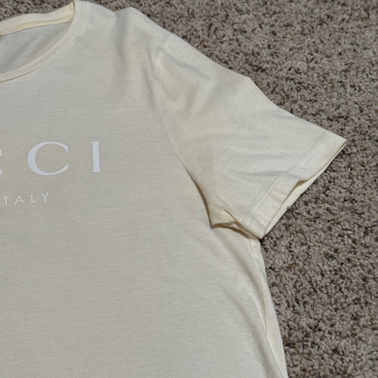 Authentic GUCCI Logo Mark Pattern Size M White Sh… - image 5