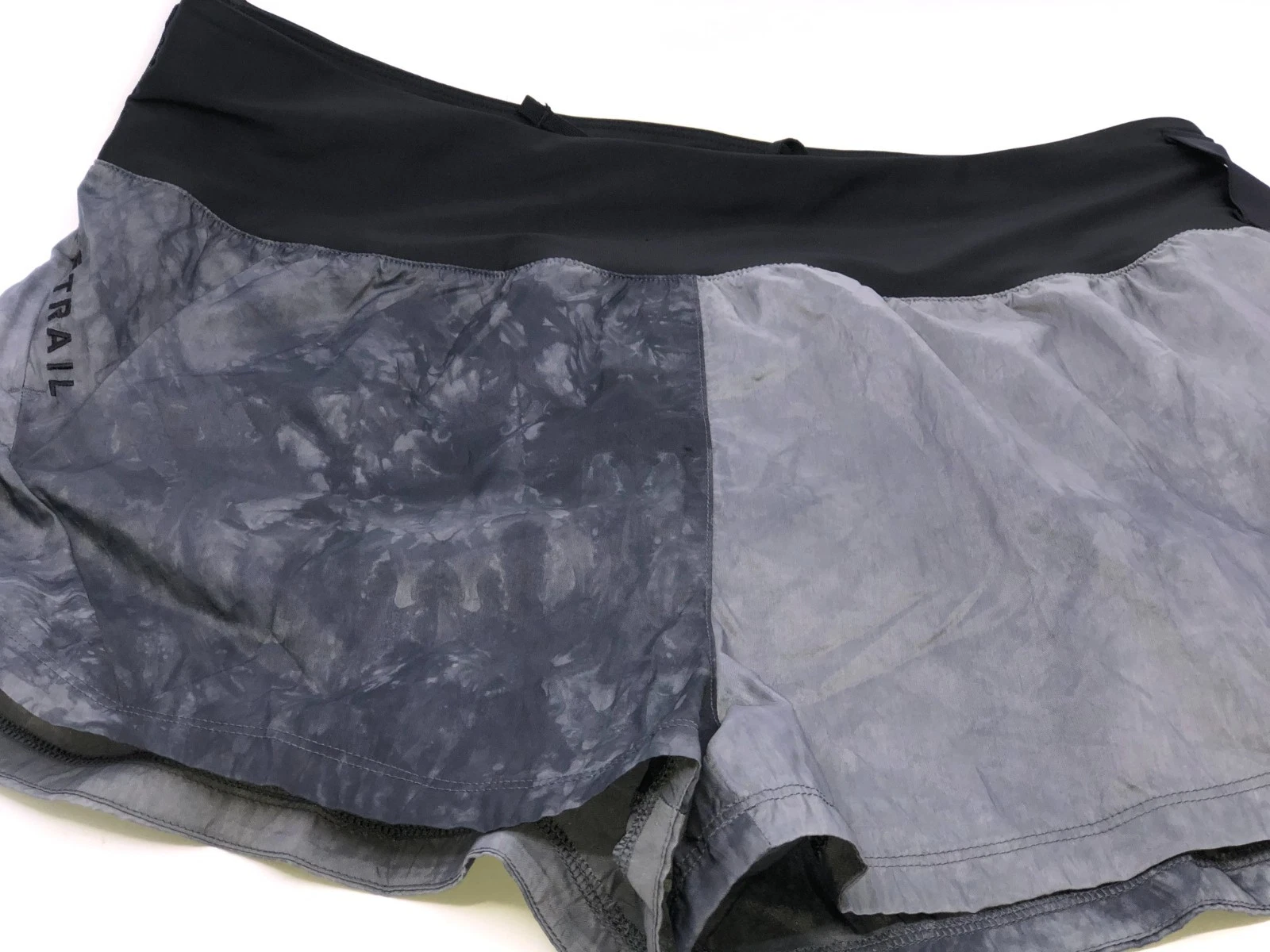 Nike Trail Repel Running Shorts Gray/Black – Women’s Large – NEW With Tags!