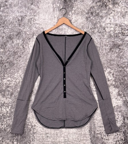 Lululemon Top 8 Womens Awesome Henley Striped Long Sleeve