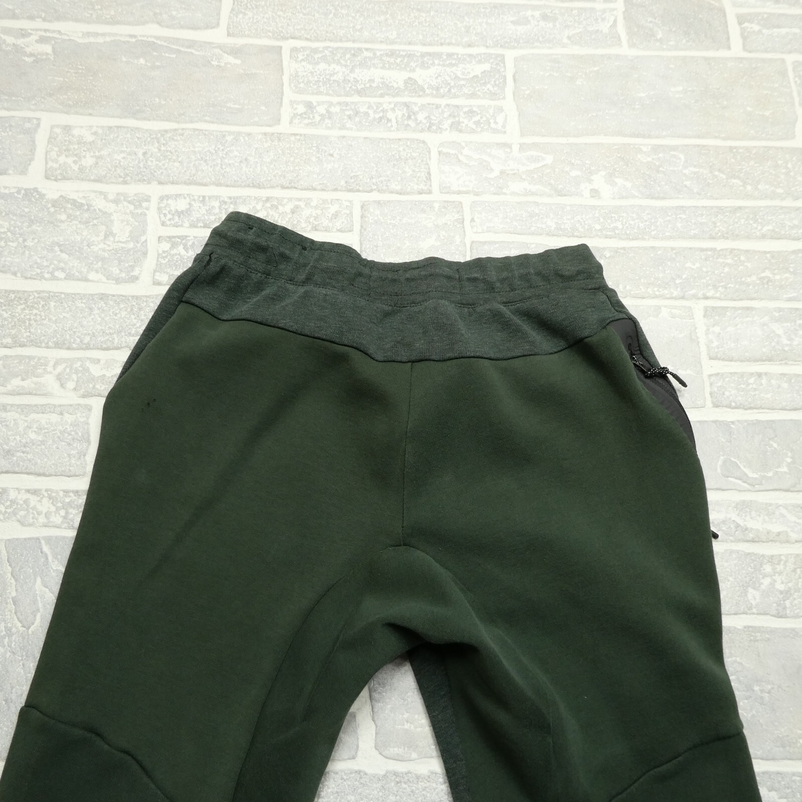 Nike Tech Fleece Jogger Pants Dark Green Small