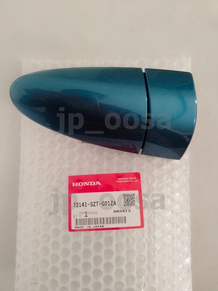 Honda Genuine OEM Right Front Door Handle *BG57P* Turquoise 72141