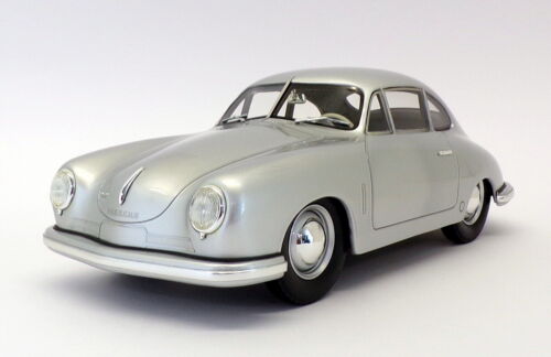 Schuco 1/18 Scale Model Car 45 002 5300 - Porsche 356 Coupe - Silver - Picture 1 of 6