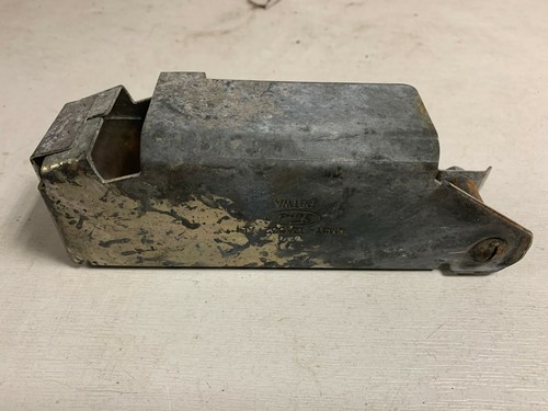 Ford Focus ECU Halterung Metall Abdeckung elektronisches Steuergerät 2008 - 10 MK2 6M5Y-AB