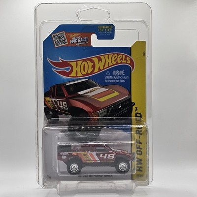 2015 Hot Wheels Super Treasure Hunt Toyota Off-Road Truck STH Red W/PROTECTOR 